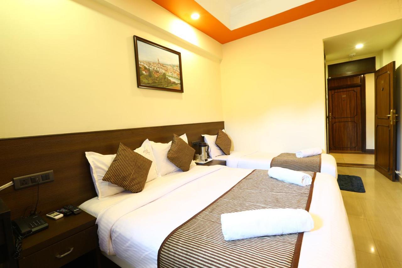 Sona Hotel
